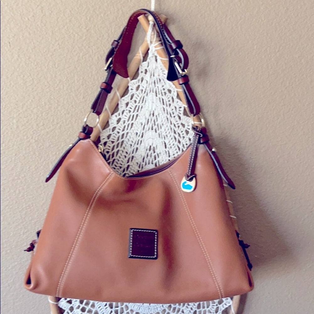 Dooney & Bourke